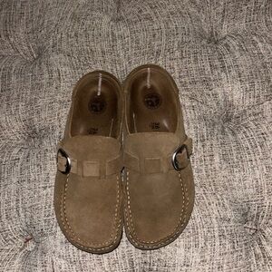 Women’s Brown Suede Loafers